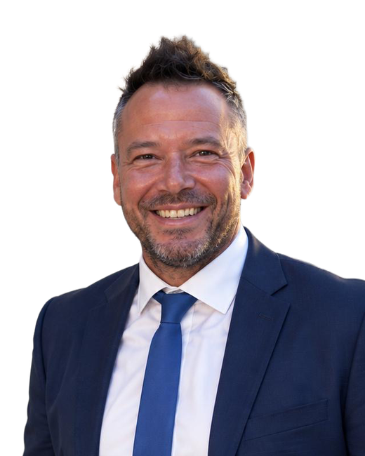 Stefan Pamperl, Inhaber